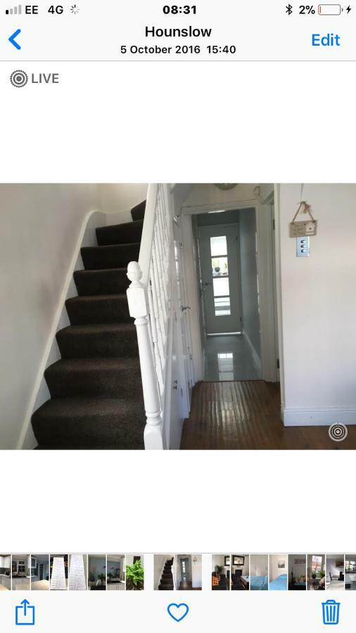 House Apartment เฮาน์สโลว์ ภายนอก รูปภาพ